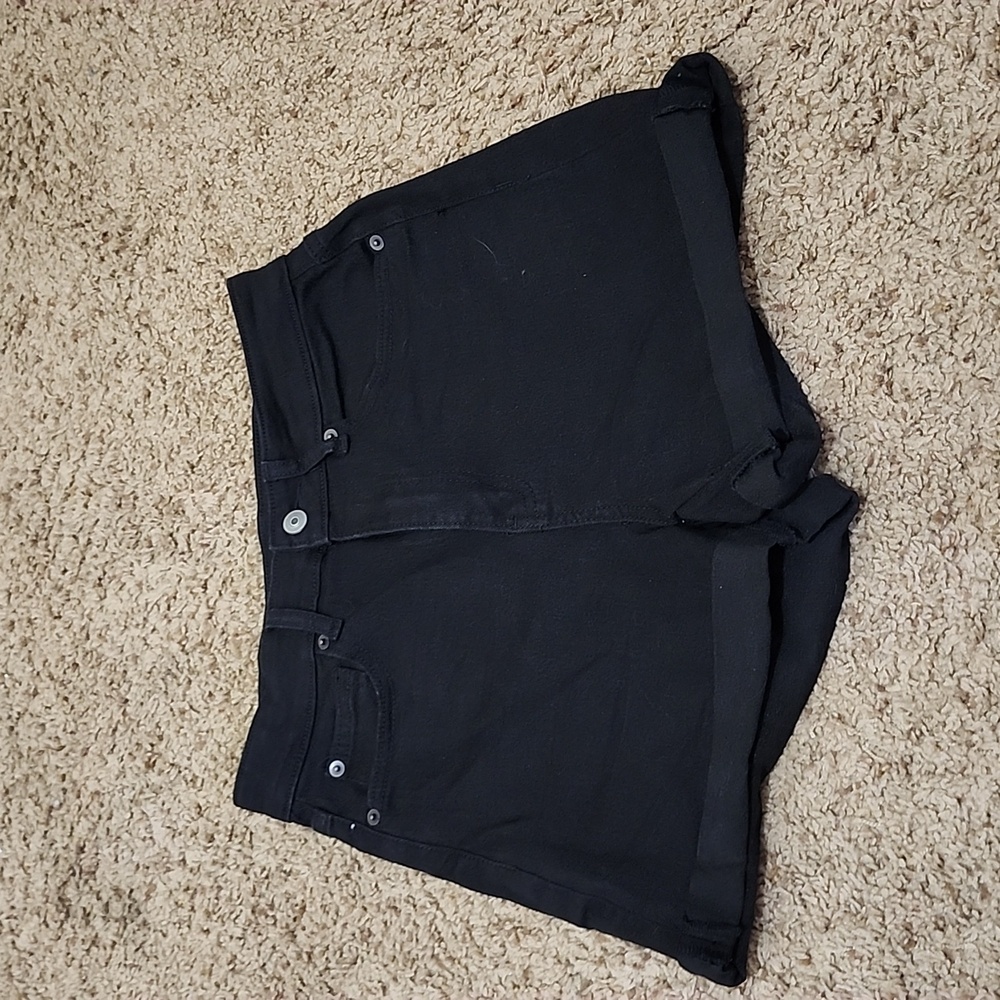No Boundaries black Jean like shorts.